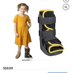 Size small children’s walking boot